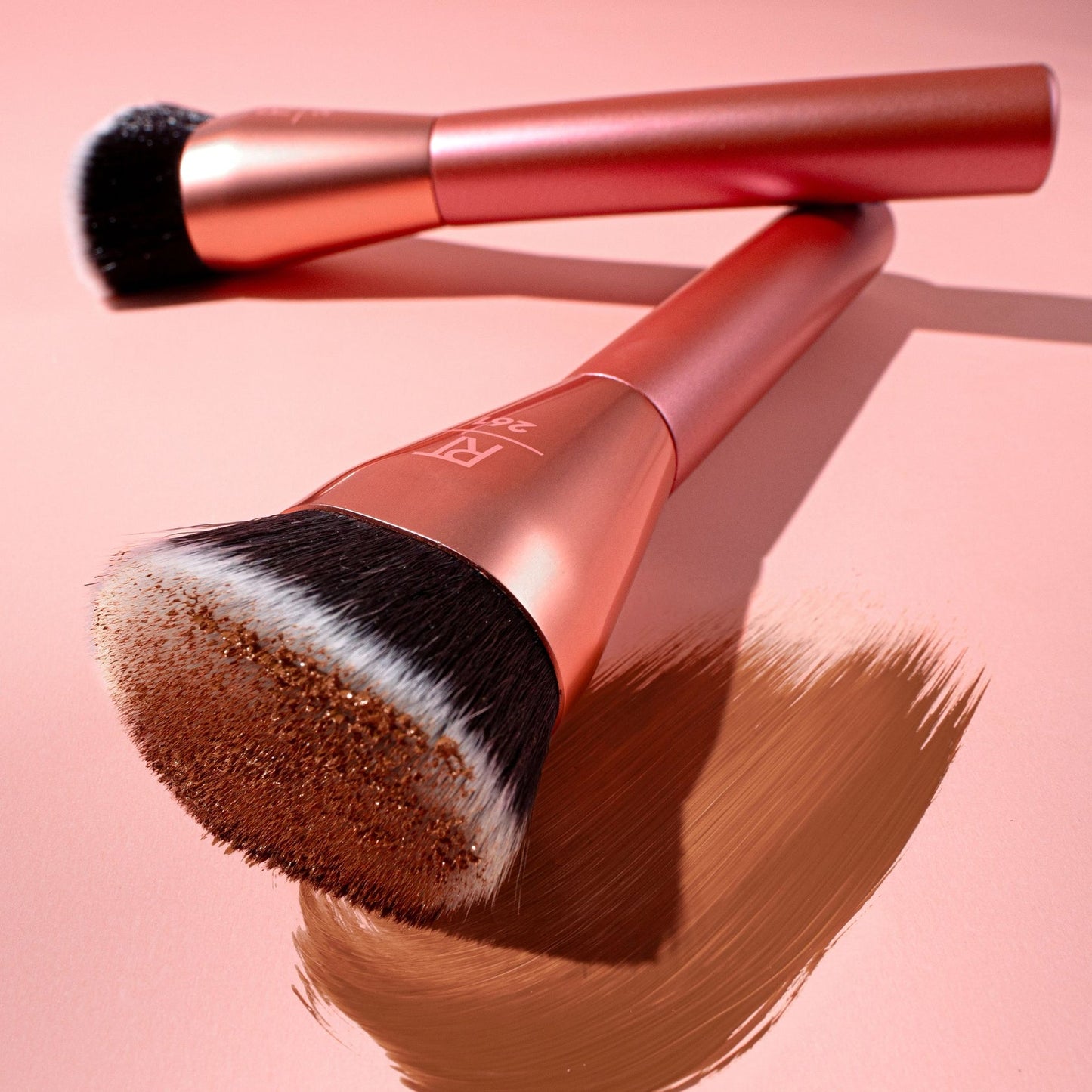 REAL TECHNIUES SNATCH SCULPT CONTOUR MAKEUP BRUSH