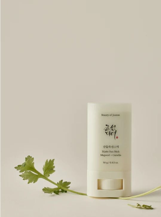 BEAUTY OF JOSEON MATTE SUN STICK : MUGWORT +CAMELIA - 18g