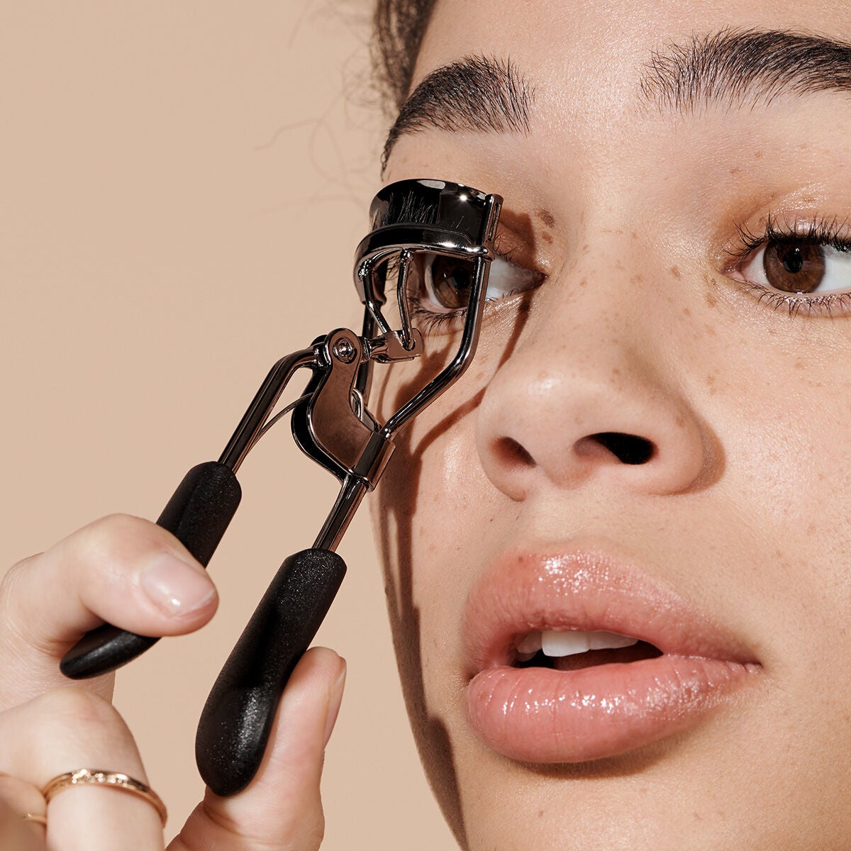 ELF EYELASH CURLER