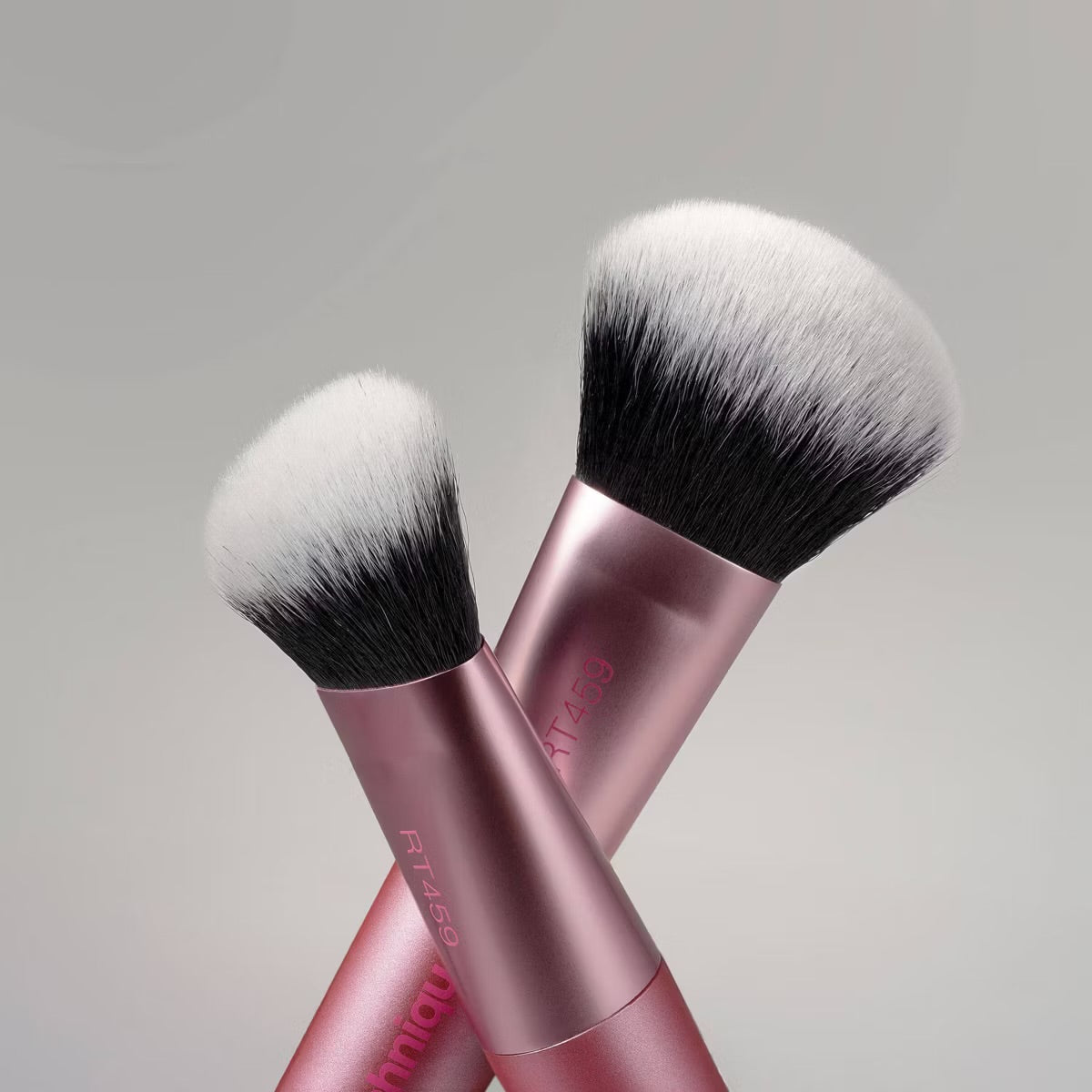 REAL TECHNIQUES ULTIMATE MULTI-TASKER BRUSH